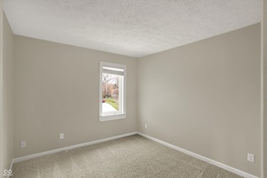 OPEN HOUSE on Sunday, October 26 from 12 - 2!!!  Welcome to the on Dyes Walk Golf Course in Indiana - for sale on GolfHomes.com, golf home, golf lot