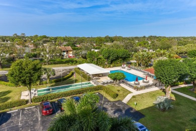 This top-floor, end-unit furnished condo is a must-see! Freshly on Poinciana Golf Club in Florida - for sale on GolfHomes.com, golf home, golf lot