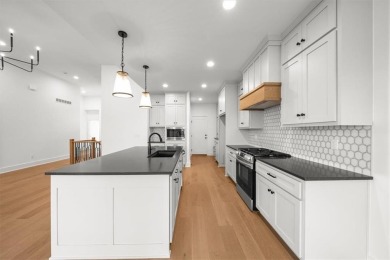 Simplify your life with an ALL NEW MAINTENANCE PROVIDED CUSTOM on Lakewood Oaks Golf Club, Ltd. in Missouri - for sale on GolfHomes.com, golf home, golf lot