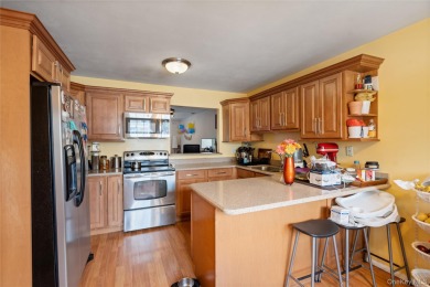 WELCOME To Your Move In Ready Almost New Townhome In Stratford on Bethpage State Park Golf Course - Black in New York - for sale on GolfHomes.com, golf home, golf lot