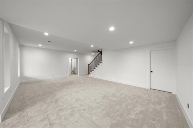 Simplify your life with an ALL NEW MAINTENANCE PROVIDED CUSTOM on Lakewood Oaks Golf Club, Ltd. in Missouri - for sale on GolfHomes.com, golf home, golf lot