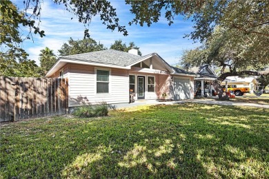 Welcome to Your Old Rockport Retreat! Nestled on a quiet street on Rockport Country Club in Texas - for sale on GolfHomes.com, golf home, golf lot