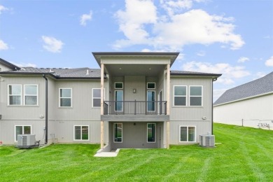 Simplify your life with an ALL NEW MAINTENANCE PROVIDED CUSTOM on Lakewood Oaks Golf Club, Ltd. in Missouri - for sale on GolfHomes.com, golf home, golf lot