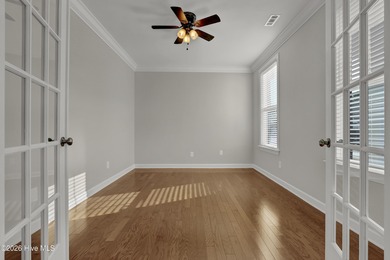 Welcome to this lovely, very well maintained and freshly painted on Olde Point Golf and Country Club in North Carolina - for sale on GolfHomes.com, golf home, golf lot