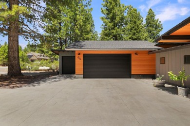 A standout golf-course residence nestled in the scenic Bailey on Bailey Creek Golf Course in California - for sale on GolfHomes.com, golf home, golf lot
