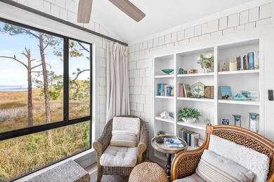 STUNNING UPSTAIRS CONDO WITH SWEEPING BAY & MARINA VIEWS IN on Sandestin Golf and Beach Resort - The Links in Florida - for sale on GolfHomes.com, golf home, golf lot