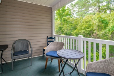 Welcome to coastal living at its finest! Updated kitchen granite on True Blue Plantation in South Carolina - for sale on GolfHomes.com, golf home, golf lot