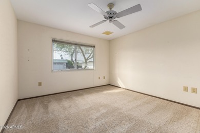 Located right on the golf course, this great 3-bedroom, 2 bath on Sun City-Willow Creek / Willow Brook  in Arizona - for sale on GolfHomes.com, golf home, golf lot