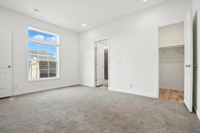 Come see this affordable and spacious 3-bed, 2-bath manufactured on Rapid City Elks Golf Course in South Dakota - for sale on GolfHomes.com, golf home, golf lot
