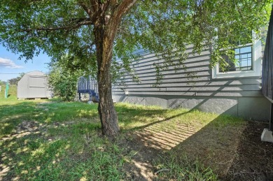 Come see this affordable and spacious 3-bed, 2-bath manufactured on Rapid City Elks Golf Course in South Dakota - for sale on GolfHomes.com, golf home, golf lot