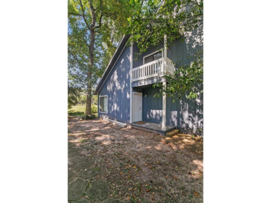 Enjoy Golf Course living in this charming 3-bedroom, 2-bath on Dothan Country Club in Alabama - for sale on GolfHomes.com, golf home, golf lot