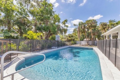 Under contract-accepting backup offers. Discover this on Sarasota Golf Club in Florida - for sale on GolfHomes.com, golf home, golf lot