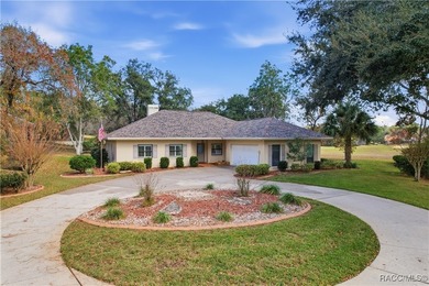 Discover the perfect blend of luxury, privacy, and serenity in on Black Diamond Ranch Golf Course in Florida - for sale on GolfHomes.com, golf home, golf lot