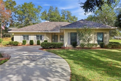 Discover the perfect blend of luxury, privacy, and serenity in on Black Diamond Ranch Golf Course in Florida - for sale on GolfHomes.com, golf home, golf lot