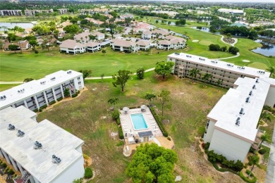 Unpack and move right in to this beautifully updated 2 bedroom 2 on Seven Lakes Golf and Tennis Community in Florida - for sale on GolfHomes.com, golf home, golf lot