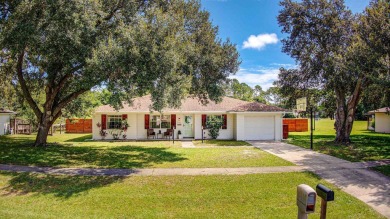 Charming 3BR/2BA concrete block home on the 8th tee of the St on St. Augustine Shores Golf Club in Florida - for sale on GolfHomes.com, golf home, golf lot