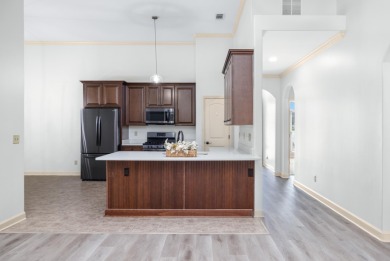 Welcome home to care-free living! This newly updated condo is on  in Tennessee - for sale on GolfHomes.com, golf home, golf lot