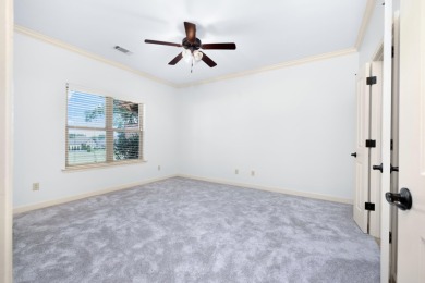 Welcome home to care-free living! This newly updated condo is on  in Tennessee - for sale on GolfHomes.com, golf home, golf lot