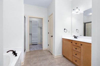 Welcome home to care-free living! This newly updated condo is on  in Tennessee - for sale on GolfHomes.com, golf home, golf lot