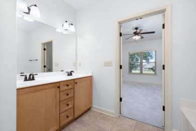 Welcome home to care-free living! This newly updated condo is on  in Tennessee - for sale on GolfHomes.com, golf home, golf lot