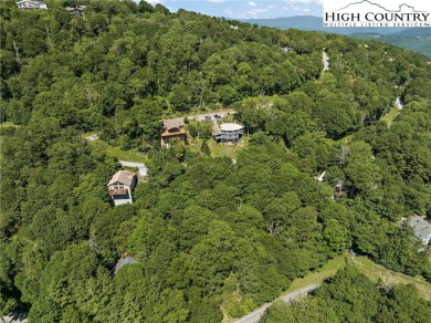 GREAT PRICE ON A LONG RANGE VIEW LOT! CONVENIENT CENTRAL on Beech Mountain Club in North Carolina - for sale on GolfHomes.com, golf home, golf lot