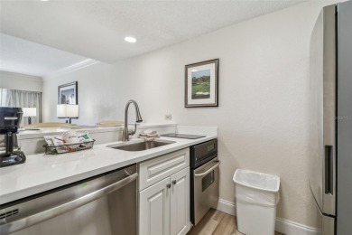 Under contract-accepting backup offers. DELUXE EXECUTIVE SUITE on Innisbrook Resort and Golf Club in Florida - for sale on GolfHomes.com, golf home, golf lot