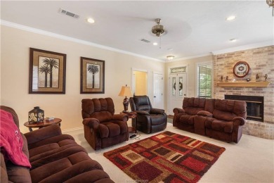 Looking for your dream home in College Station, Texas? Look no on Pebble Creek Country Club in Texas - for sale on GolfHomes.com, golf home, golf lot