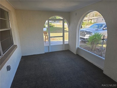 A cozy little 2 bedroom 2 bath home perfect for a young couple on Brentwood Farms Golf Club in Florida - for sale on GolfHomes.com, golf home, golf lot