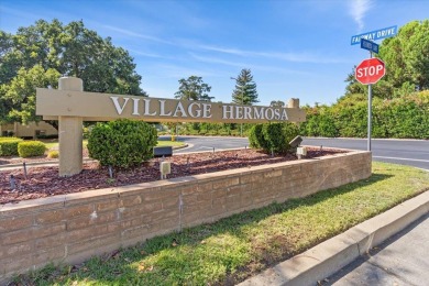 Welcome to this rare single-level end unit, perfectly positioned on Villages Golf and Country Club in California - for sale on GolfHomes.com, golf home, golf lot