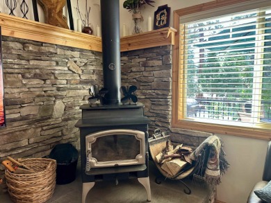 Wonderful Custom 3 bedroom 2.5 bath home located in the Lake on Lake Almanor Country Club in California - for sale on GolfHomes.com, golf home, golf lot