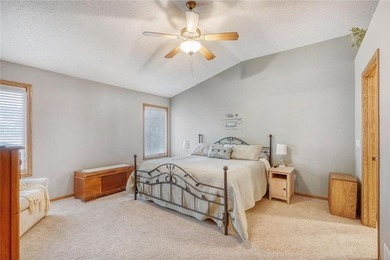 Meticulously maintained 4 bed 3 bath townhome in Sterling South on The Wilds Golf Club in Minnesota - for sale on GolfHomes.com, golf home, golf lot