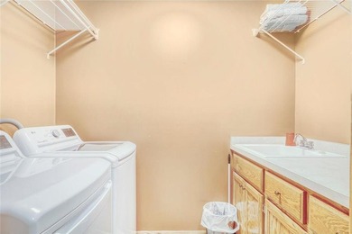 Meticulously maintained 4 bed 3 bath townhome in Sterling South on The Wilds Golf Club in Minnesota - for sale on GolfHomes.com, golf home, golf lot