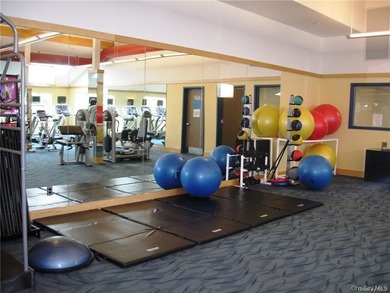 Welcome to 55A Heritage Hills, ideally located on the East Hill on Somers Pointe Golf Club - West Hill in New York - for sale on GolfHomes.com, golf home, golf lot