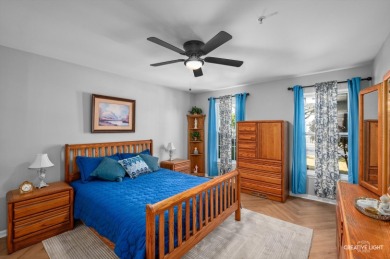Beautifully Updated Ranch Townhome with Private Pond and golf on The Links at Carillon in Illinois - for sale on GolfHomes.com, golf home, golf lot