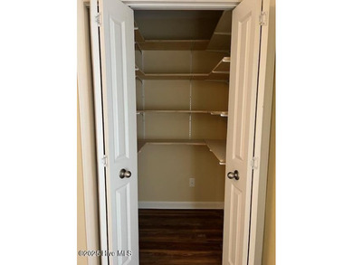 Discover this stunning 3-bedroom, 3-bath townhouse with a 2-car on Woodlake Country Club in North Carolina - for sale on GolfHomes.com, golf home, golf lot