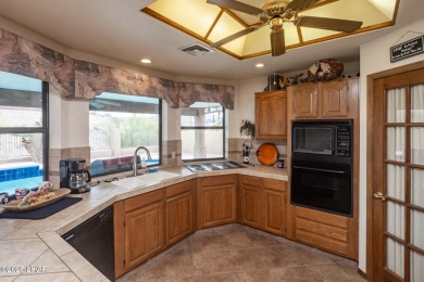 Beautiful Golf Course area home located on a quiet cul-de-sac on London Bridge Golf Course in Arizona - for sale on GolfHomes.com, golf home, golf lot