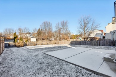 Look no further! Fantastic, move-in-ready, 2-story home in the on The Links at Carillon in Illinois - for sale on GolfHomes.com, golf home, golf lot