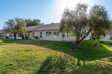 Updated and ready to Sell!! This 2 bedroom/2 bath/ 2 car garage on Timber Greens Country Club in Florida - for sale on GolfHomes.com, golf home, golf lot
