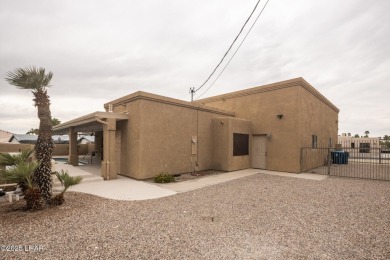 Beautiful Golf Course area home located on a quiet cul-de-sac on London Bridge Golf Course in Arizona - for sale on GolfHomes.com, golf home, golf lot