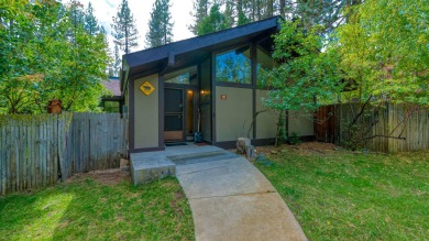 This is The GRAEAGLE GIFT:   GLORIOUS SETTING AND A GREAT on Graeagle Meadows Golf Course in California - for sale on GolfHomes.com, golf home, golf lot