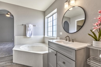 Charming 3-bed, 3-bath home in desirable Prescott Country Club! on Prescott Golf and Country Club in Arizona - for sale on GolfHomes.com, golf home, golf lot