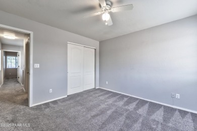 Charming 3-bed, 3-bath home in desirable Prescott Country Club! on Prescott Golf and Country Club in Arizona - for sale on GolfHomes.com, golf home, golf lot