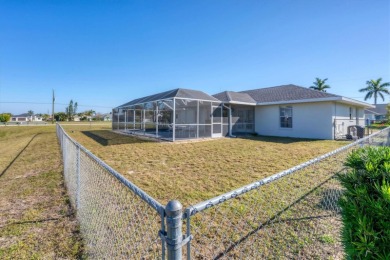 Easy Florida living is found within the walls of this charming on Rotonda Golf and Country Club - Long Marsh  in Florida - for sale on GolfHomes.com, golf home, golf lot