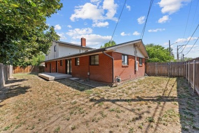 Welcome to this charming home in Northwest Boise! It's perfectly on Plantation Country Club in Idaho - for sale on GolfHomes.com, golf home, golf lot
