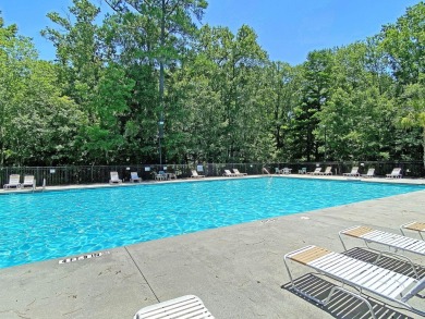 Welcome to this charming and well-maintained 3-bedroom on Shadowmoss Plantation Golf Club in South Carolina - for sale on GolfHomes.com, golf home, golf lot