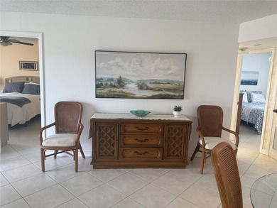 Reduce price for this beautiful condo 2 bedrooms, 2 bathrooms in on Sunrise Lakes Phase III in Florida - for sale on GolfHomes.com, golf home, golf lot