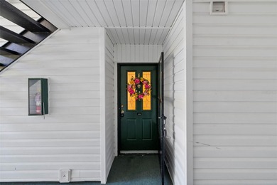 Amenities galore in this well-maintained FIRST FLOOR condo on Innisbrook Resort and Golf Club in Florida - for sale on GolfHomes.com, golf home, golf lot