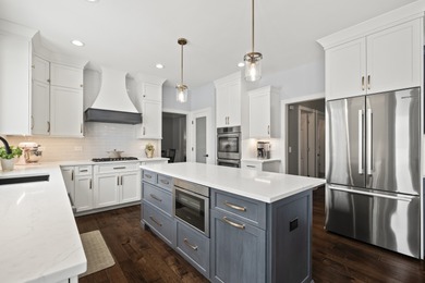 Nestled in a superior cul-de-sac location within the prestigious on Eagle Brook Country Club in Illinois - for sale on GolfHomes.com, golf home, golf lot