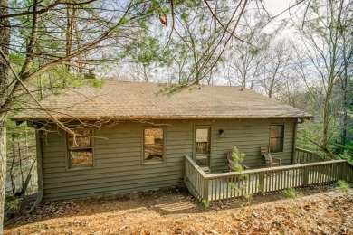 This Big Canoe Plummer cabin showstopper has 3 BR & 2.5 BA (with on Big Canoe Golf Club - Cherokee in Georgia - for sale on GolfHomes.com, golf home, golf lot