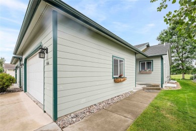 Take a look at this beautifully updated 4BD/3BA home situated on on Village Greens Golf Club in Montana - for sale on GolfHomes.com, golf home, golf lot